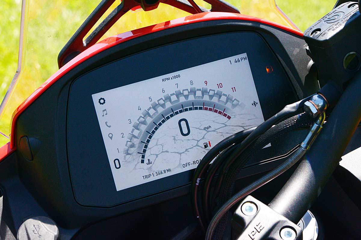 MotoMorini XCape650 Review screen