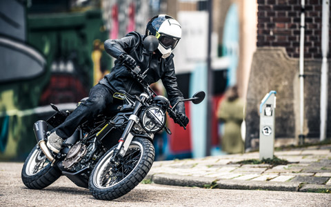 husqvarna-vitpilen-svartpilen-usa