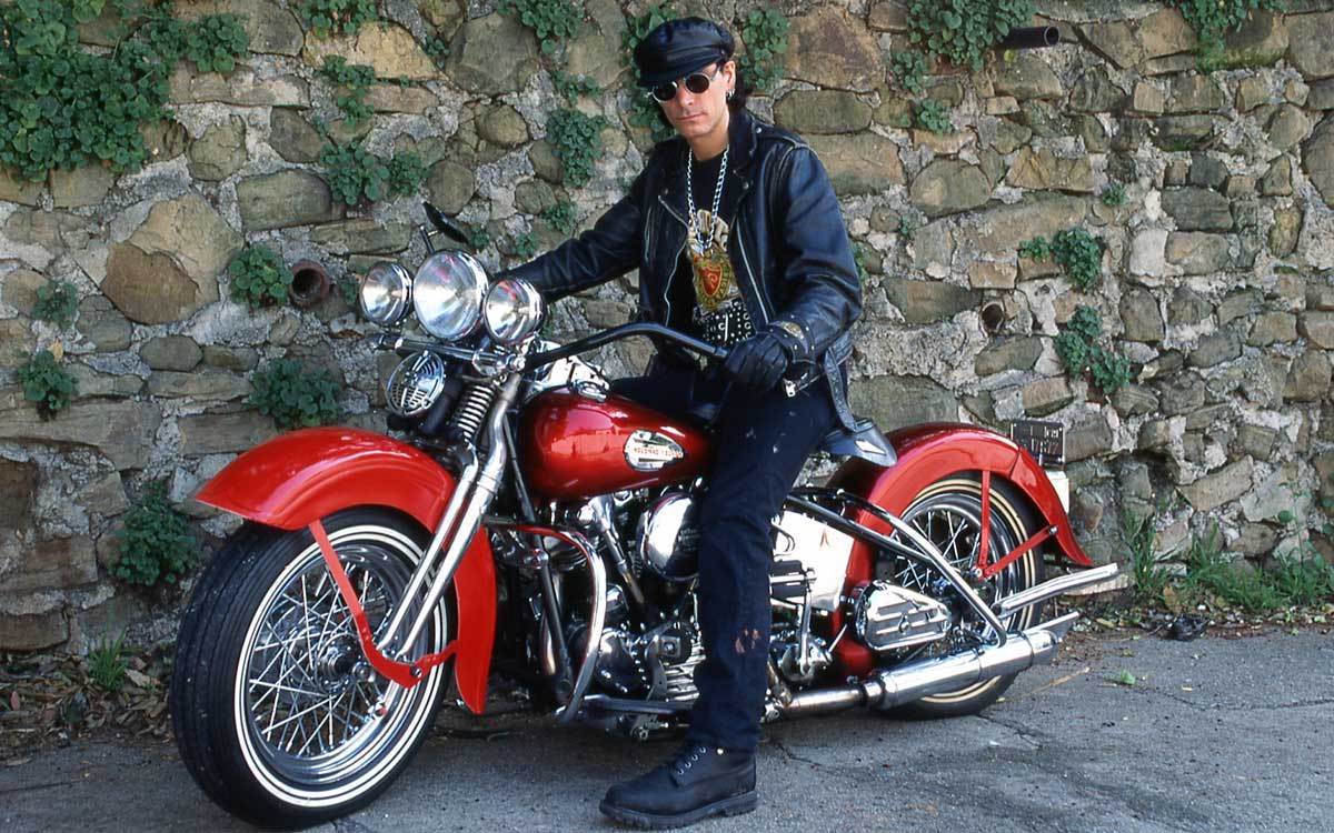 SteveVai VaiGash Interview ADVMotoPod9 10