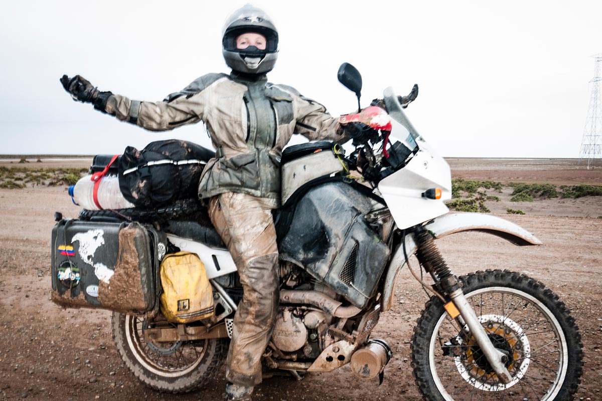 Una ragazza in bolivia Body Image 4