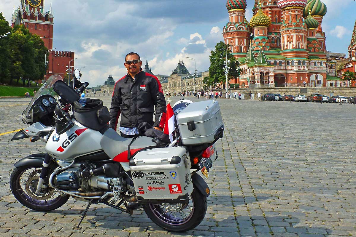 Ride for Peace Un viaggio impossibile stimolato da 9 11 Body Image 4