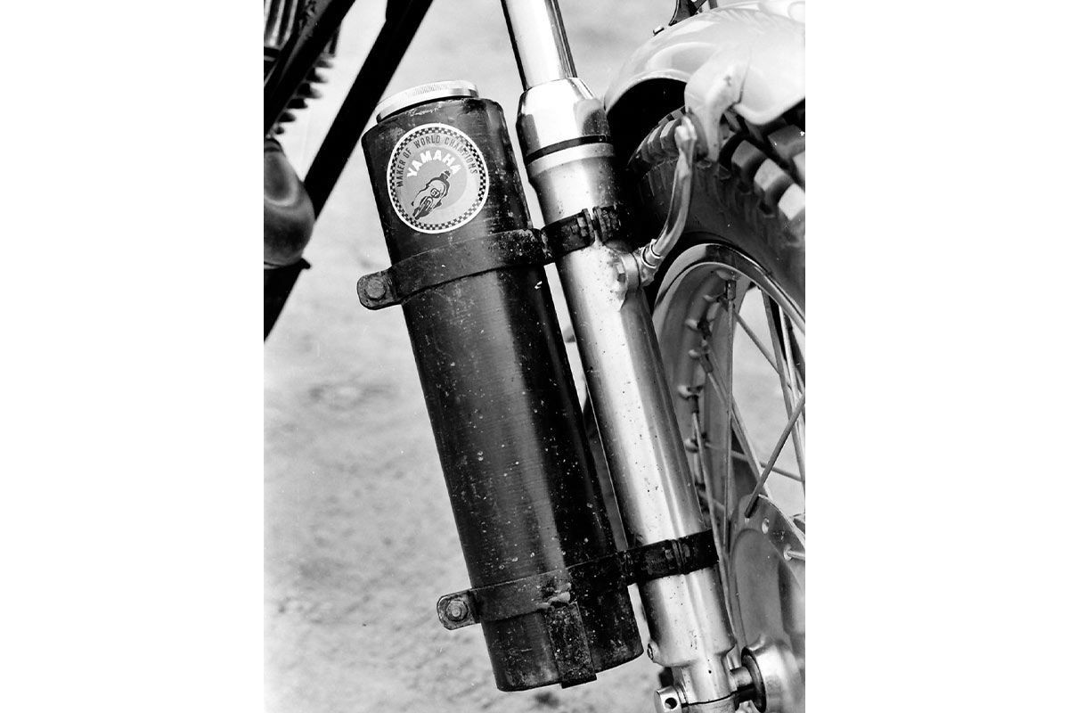 Immagine del corpo 3 Way Back Then Adventure Motorcycling