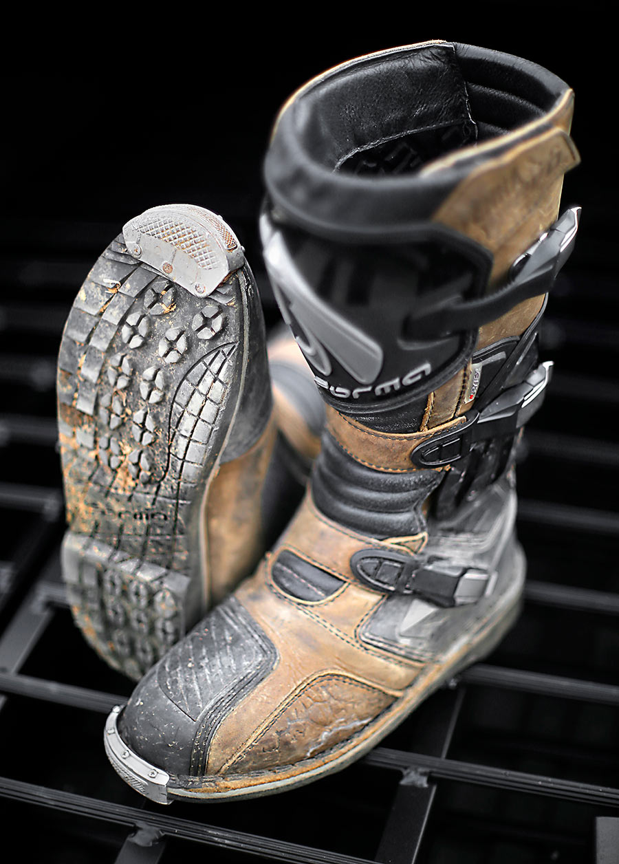 forma terra adventure boots