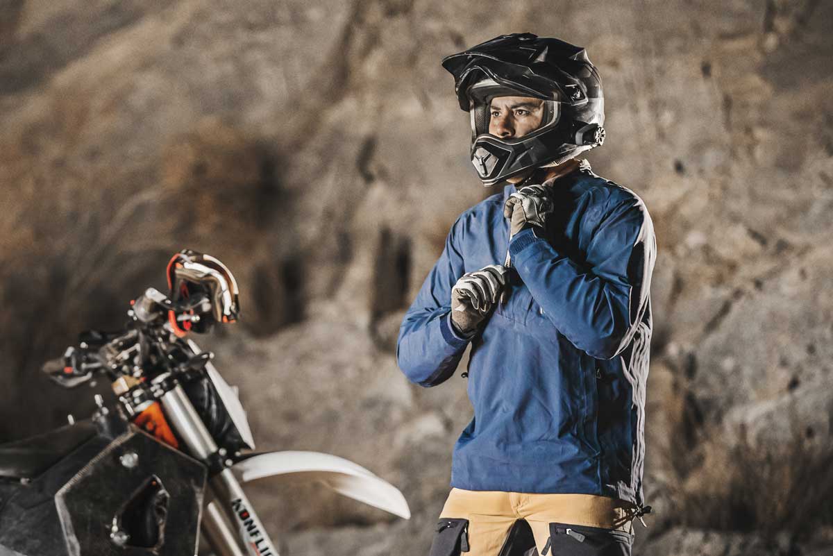 Mosko Moto's Rak Pullover Review - Adventure Motorcycle Magazine