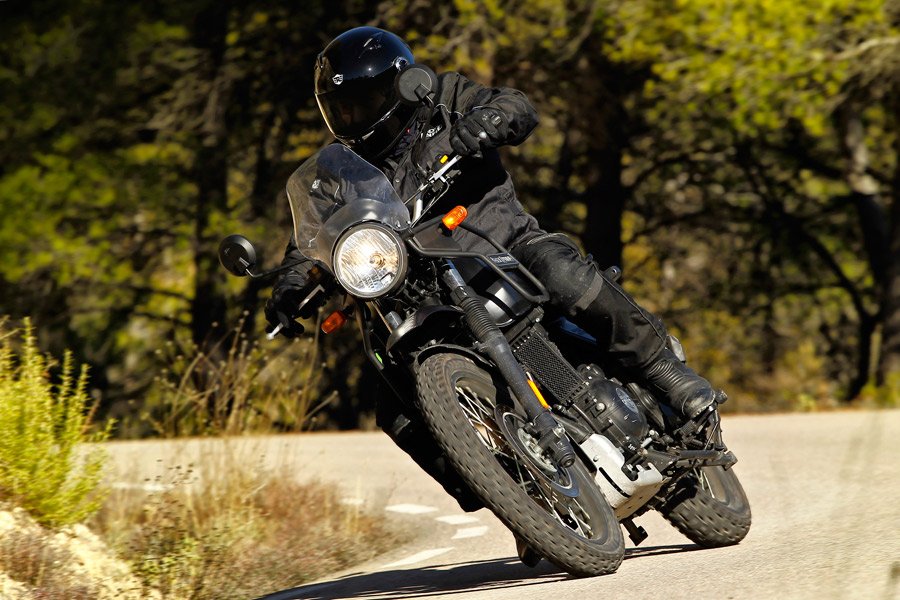 RoyalEnfieldHimalayan 04