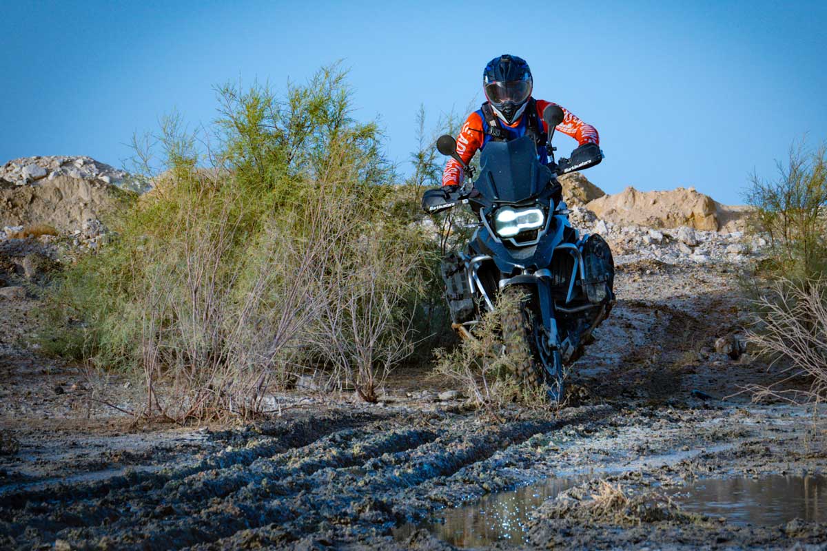 Into the Mud throttle